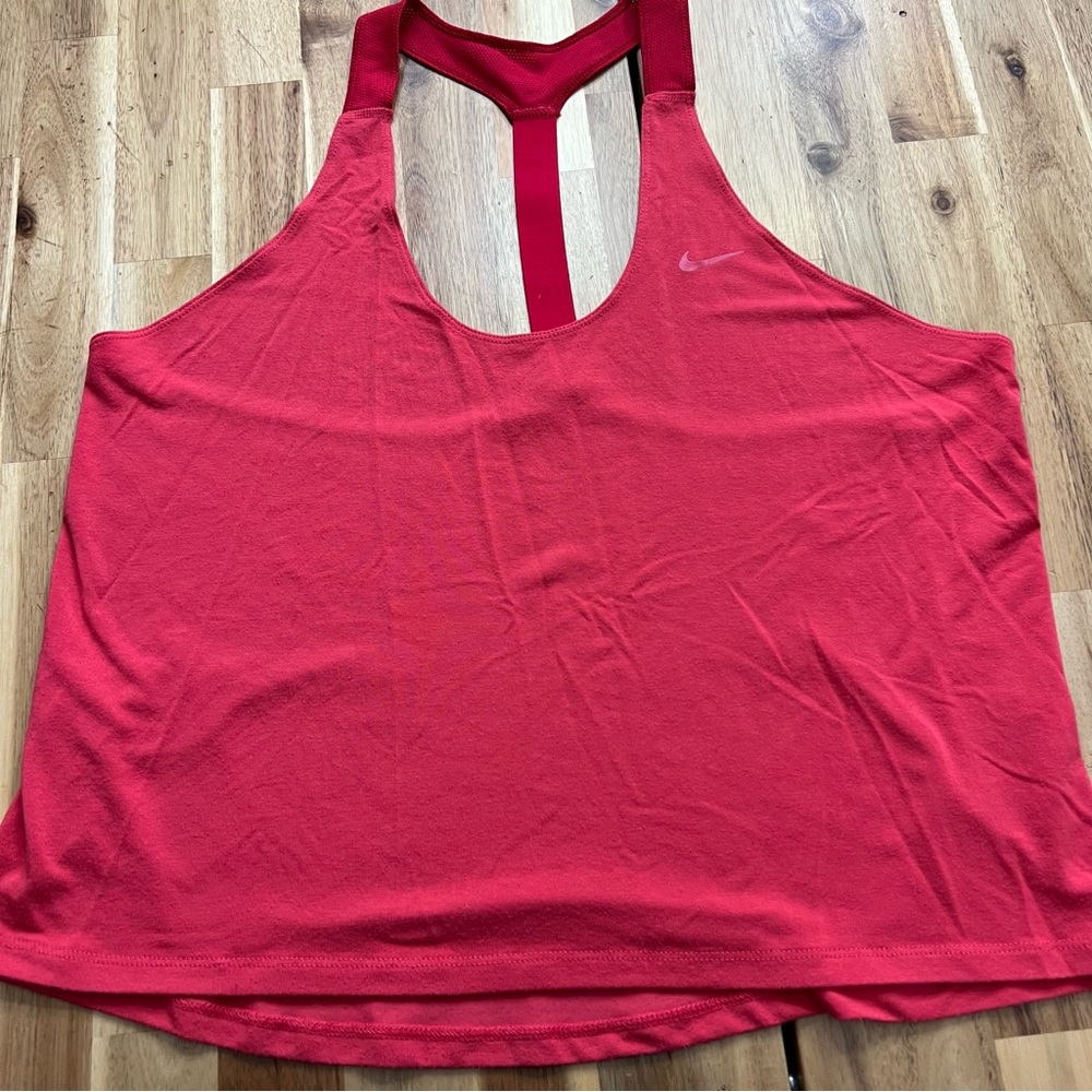 Nike Dri-FIT Pink Racerback Loose Fit Tank Top Women’s Large
